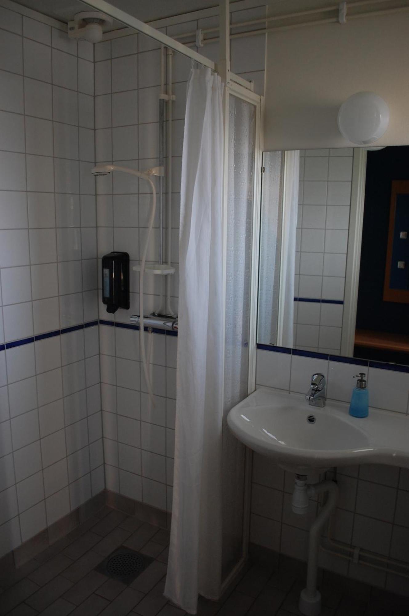 Allégården Kastlösa Hotell Exterior foto