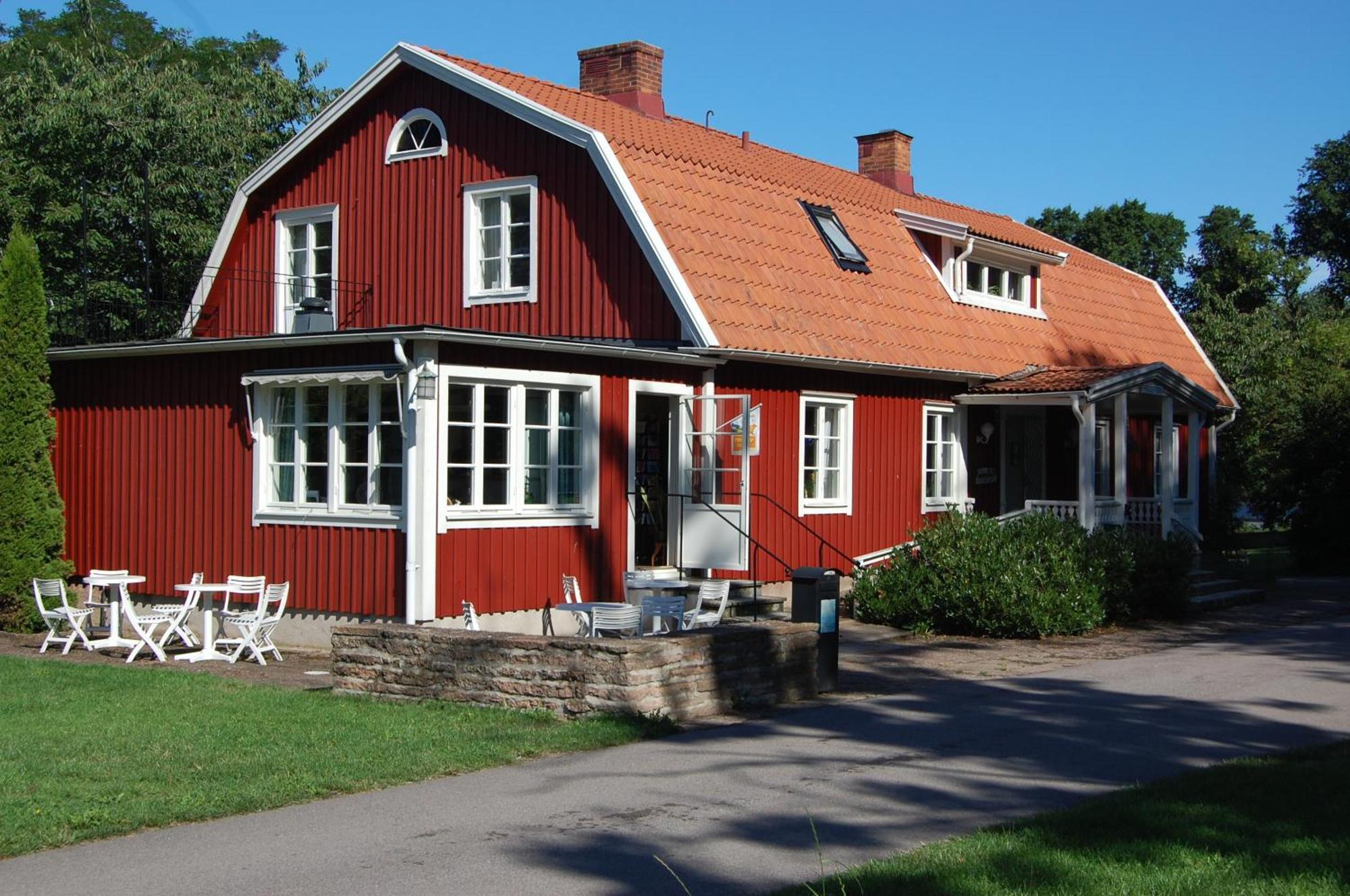 Allégården Kastlösa Hotell Exterior foto