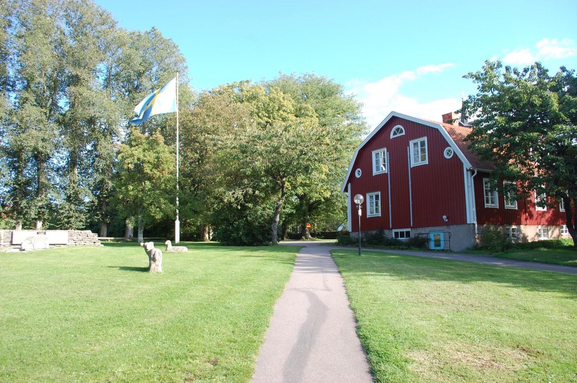 Allégården Kastlösa Hotell Exterior foto